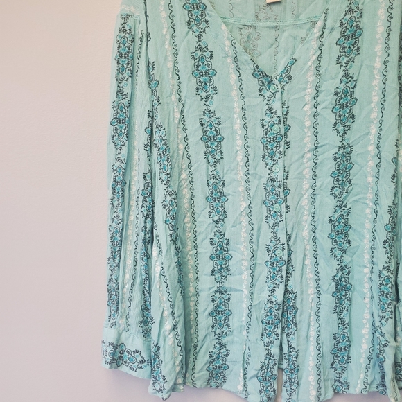 Bohemian Floral Blouse - Picture 4 of 6